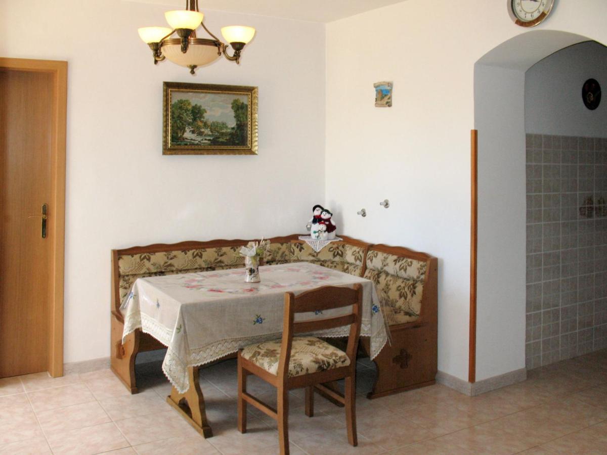 Apartment Vukelic-1 By Interhome Novi Vinodolski Zewnętrze zdjęcie